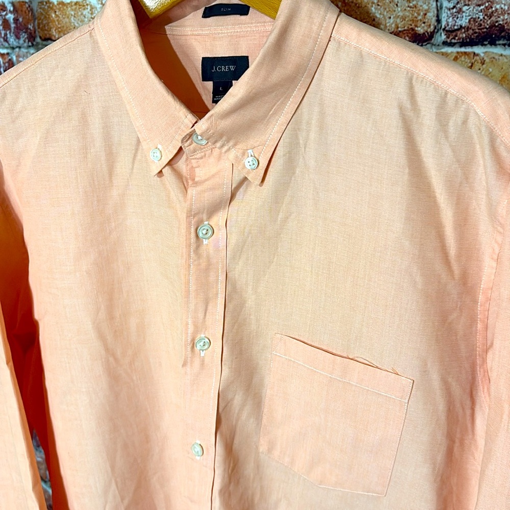 J Crew Men peach slim fit Button Down Shirt size large chest pocket lightweight